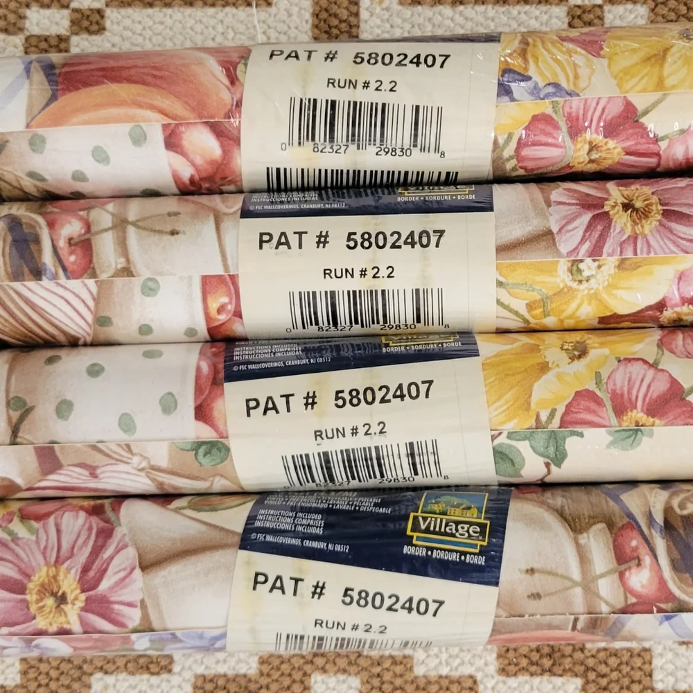 Wallpaper Border, vinyl-prepasted-scrubbable-peelable, (4 rolls)